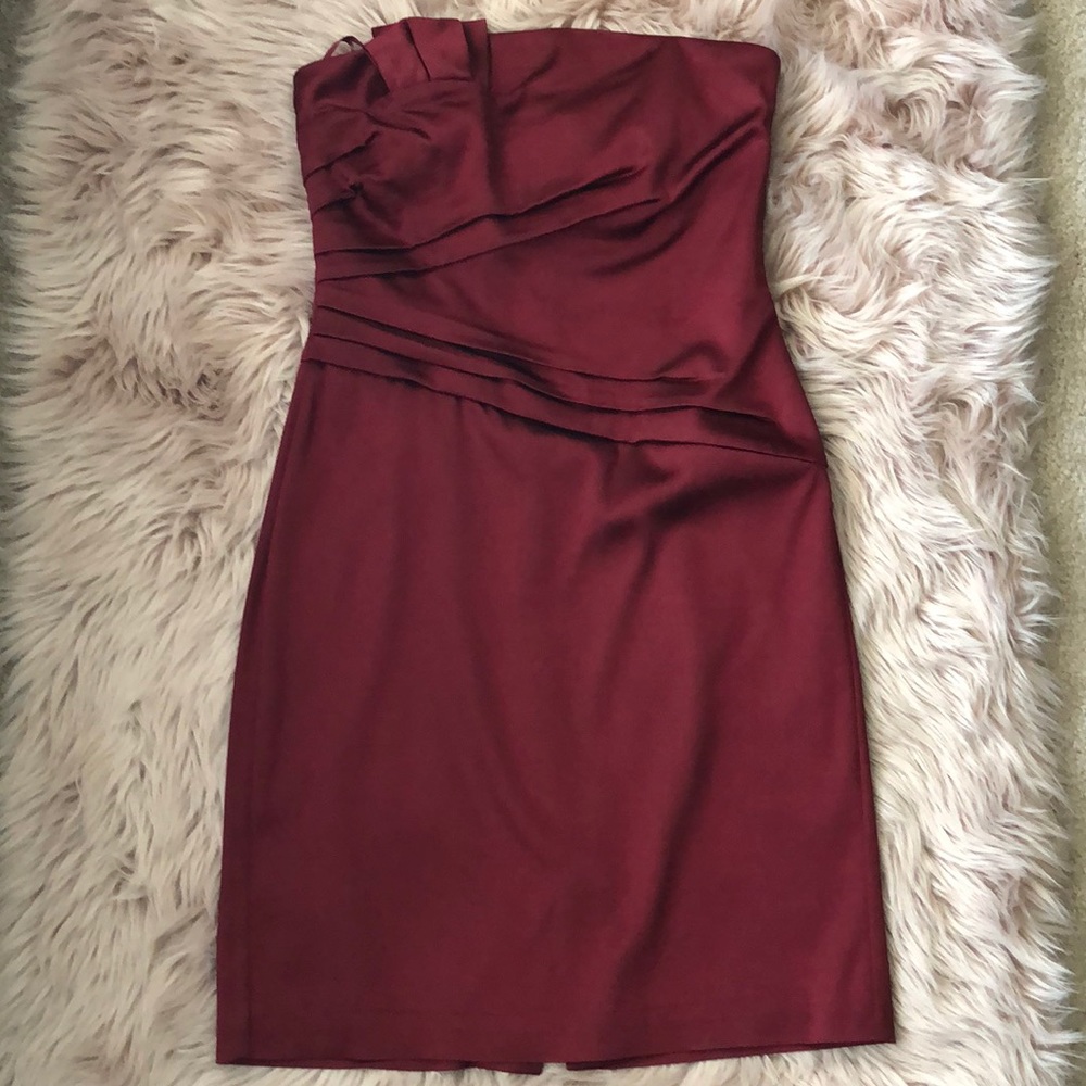 White House | Black Market Holiday Dress size 6